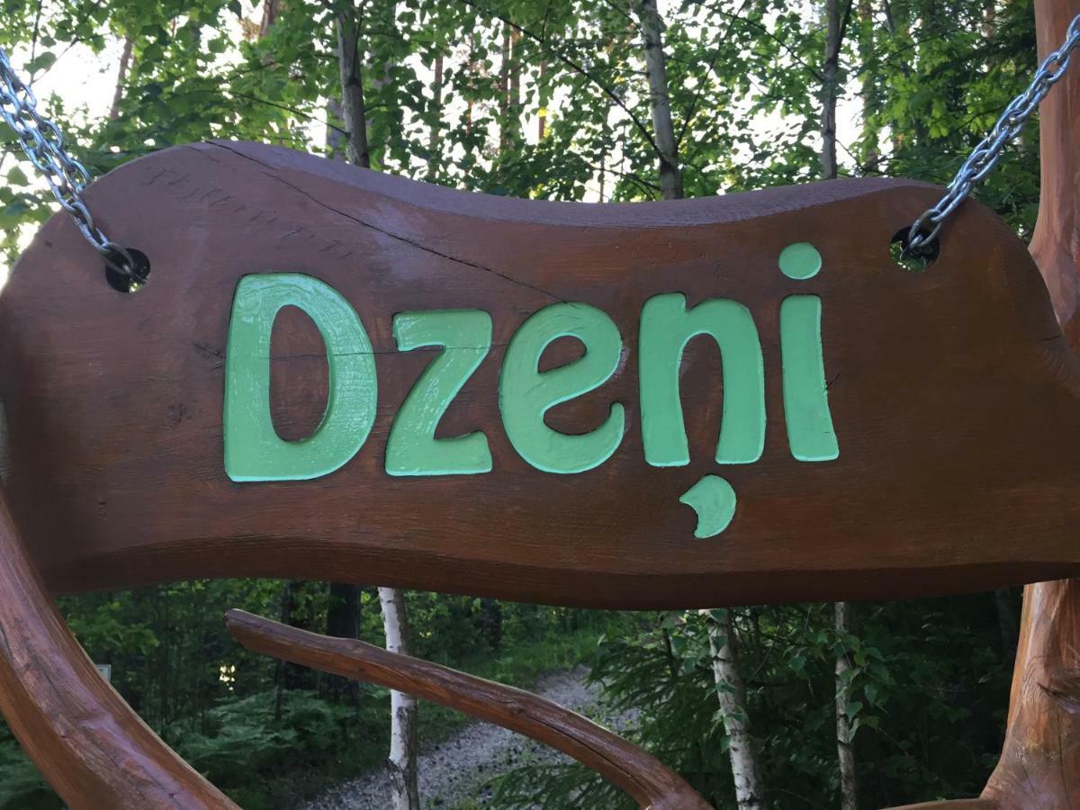Dzeni Guest House Amatciems Exterior photo