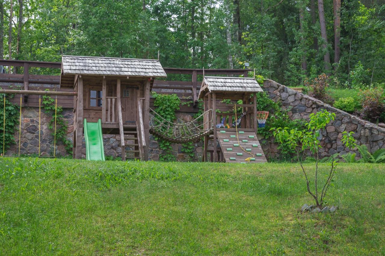Dzeni Guest House Amatciems Exterior photo